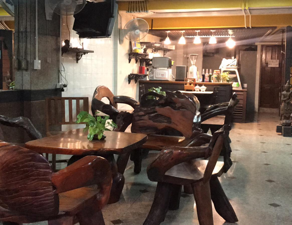 Bc Guesthouse Banglamphu Bangkok Exterior photo